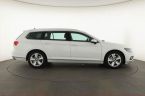 Volkswagen Passat - fotka číslo 5