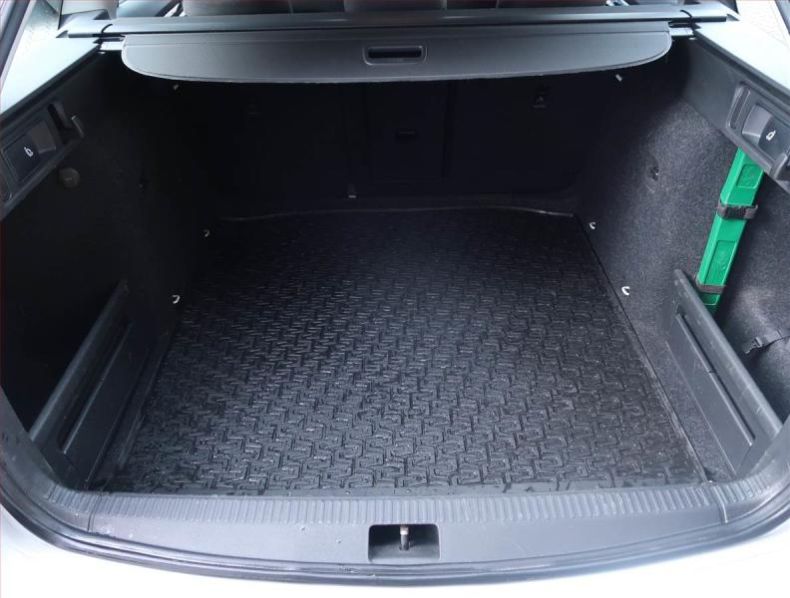 Škoda Octavia - hlavní fotka