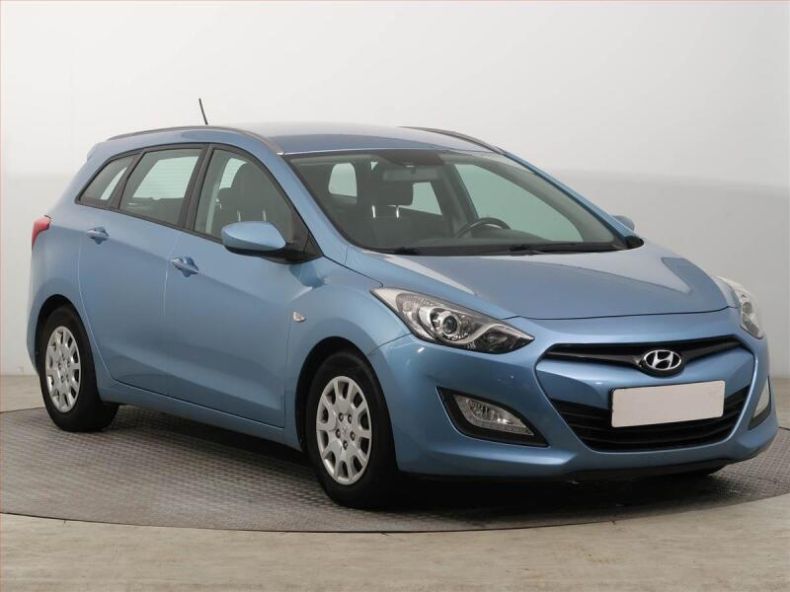 Hyundai i30 - hlavní foto