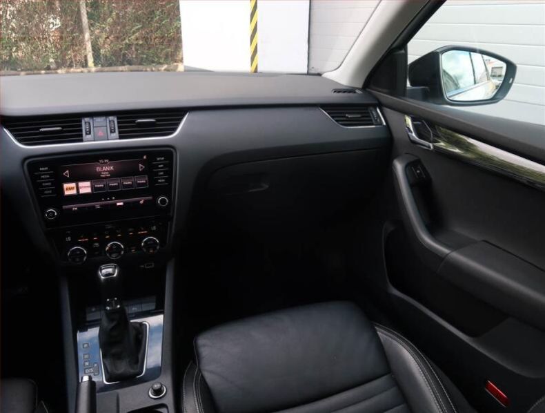 Škoda Octavia - hlavní fotka