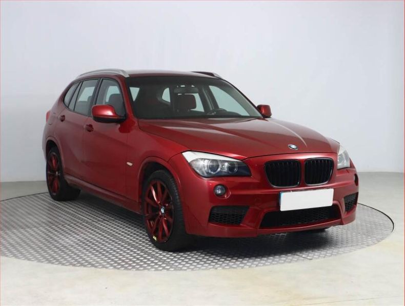 BMW X1 - hlavní foto