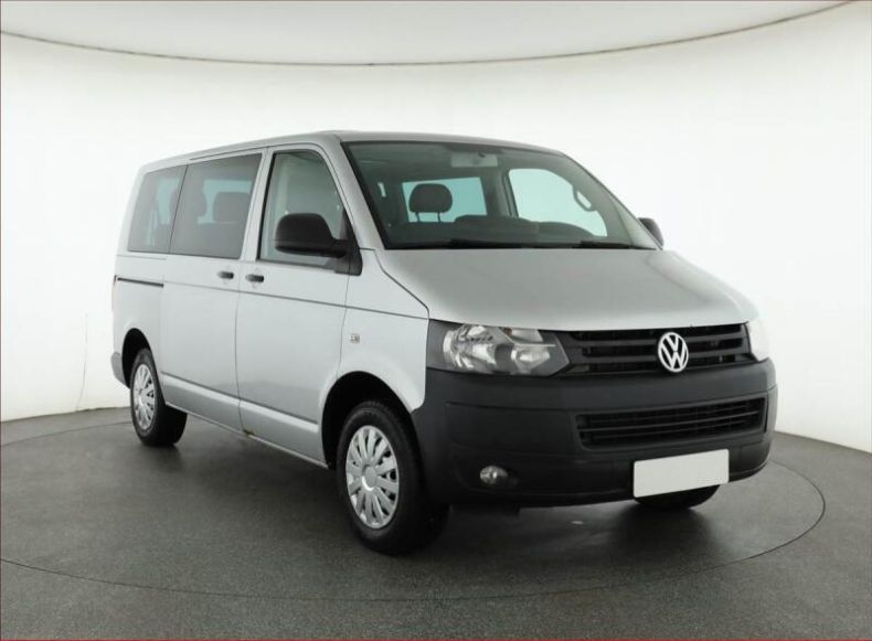 Volkswagen Caravelle - hlavní foto
