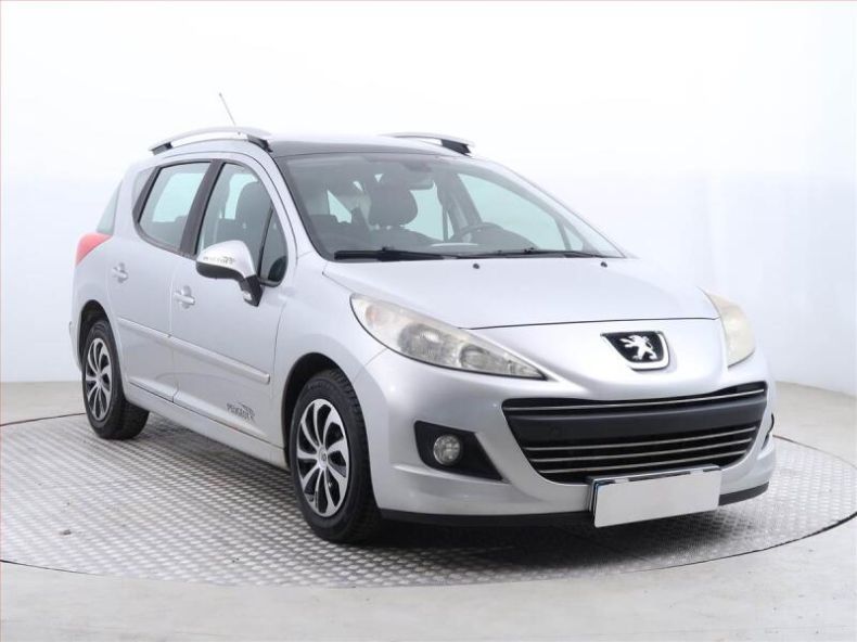 Peugeot 207 - hlavní fotka inzerátu