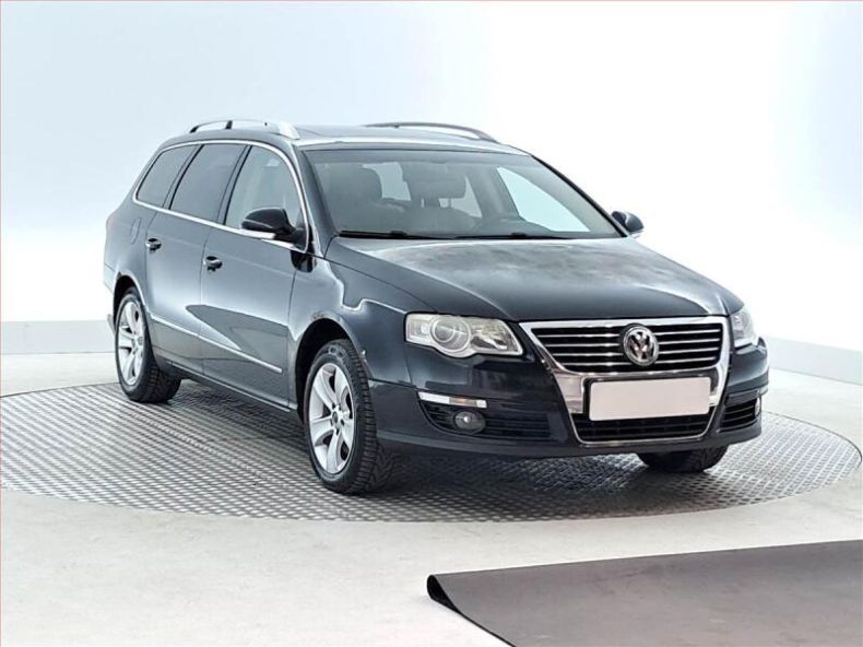 Volkswagen Passat - hlavní fotka inzerátu
