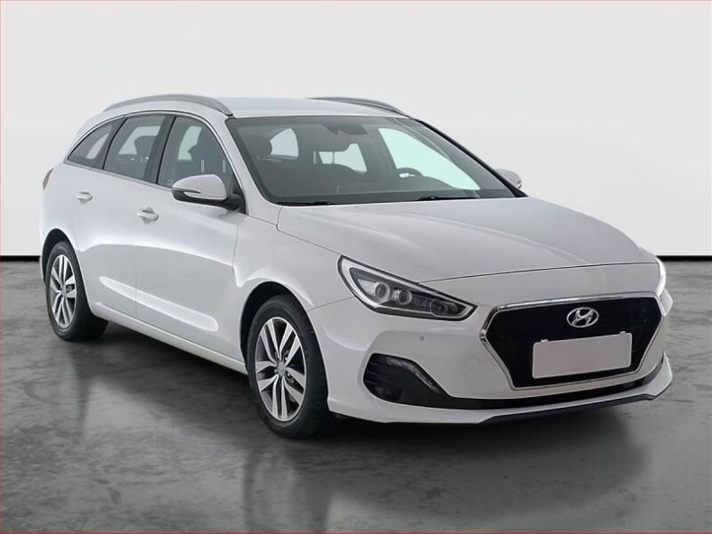 Hyundai i30 - hlavní foto
