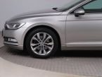 Volkswagen Passat - fotka číslo 14