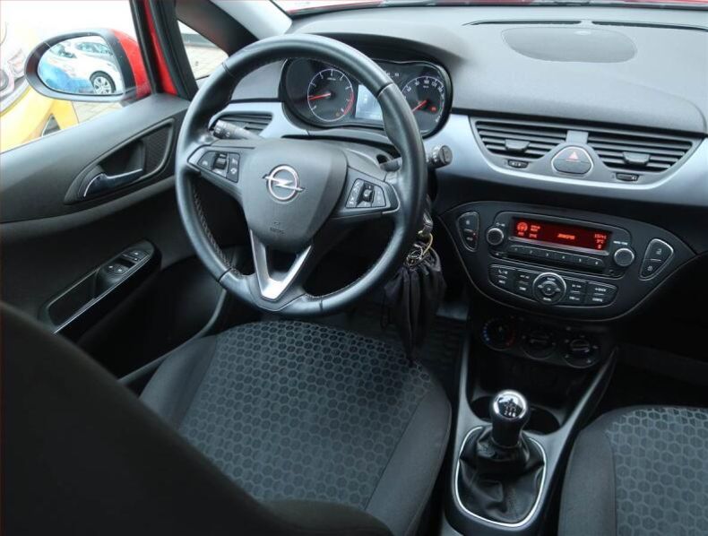 Opel Corsa - hlavní fotka
