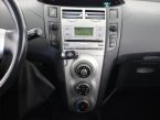Toyota Yaris - fotka číslo 11