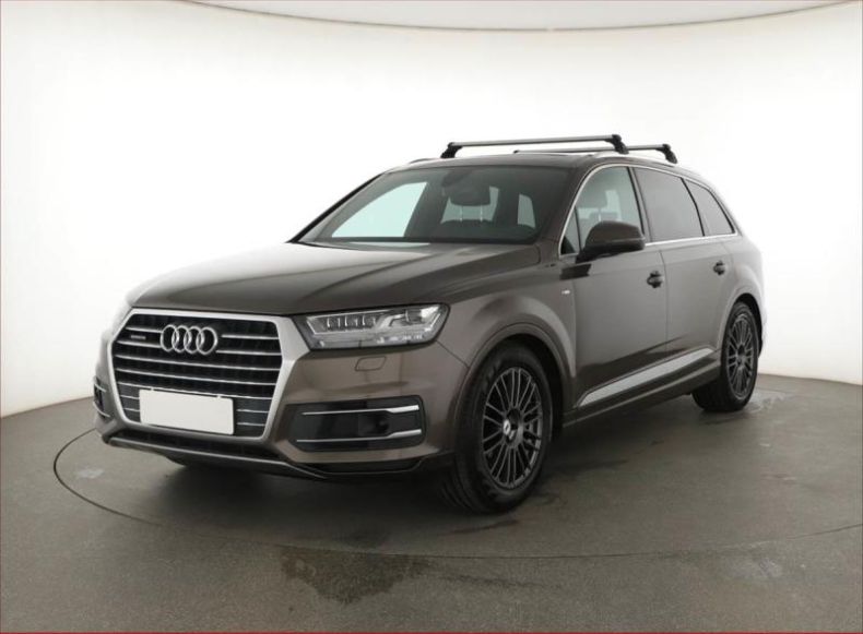 Audi Q7 - hlavní foto