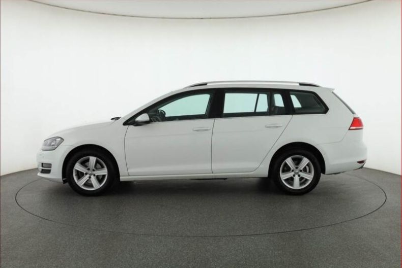 Volkswagen Golf - hlavní fotka