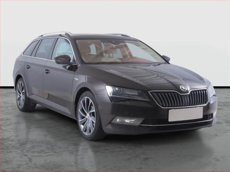 Škoda Superb - hlavní fotka inzerátu