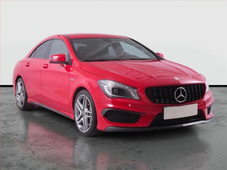 Mercedes Třída CLA - hlavní foto