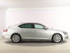 Škoda Superb - fotka číslo 5