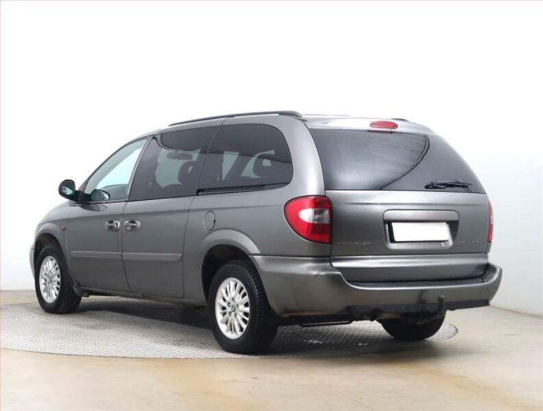 Chrysler Grand Voyager - hlavní fotka