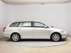 Toyota Avensis - fotka číslo 5