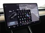 Tesla Model 3 - fotka číslo 12