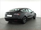 Tesla Model 3 - fotka číslo 4