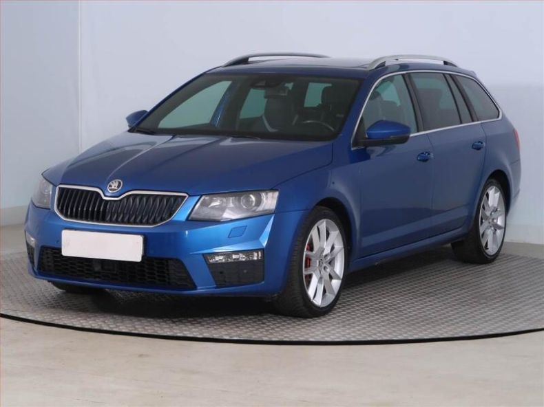 Škoda Octavia - hlavní fotka
