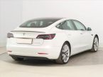 Tesla Model 3 - fotka číslo 4