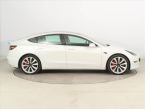 Tesla Model 3 - fotka číslo 5