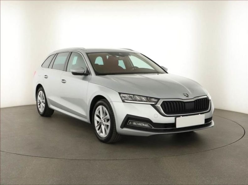 Škoda Octavia - hlavní foto
