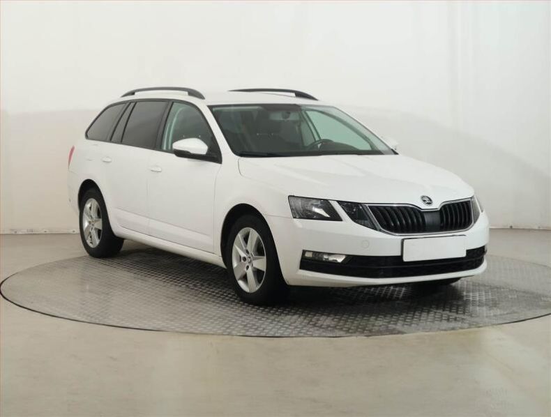 Škoda Octavia - hlavní foto