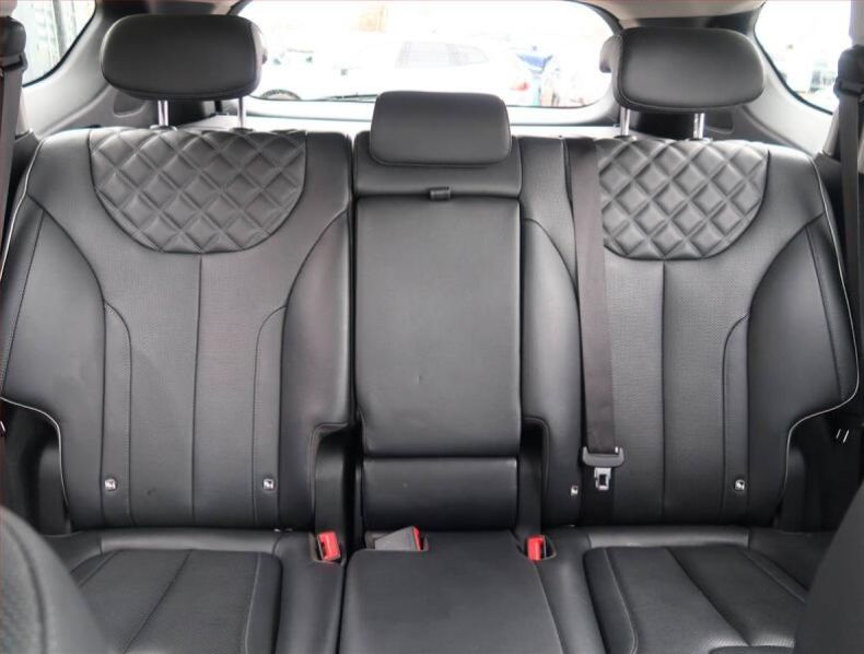 Hyundai Santa Fe - hlavní fotka