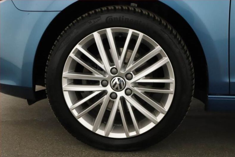 Volkswagen Golf - hlavní fotka