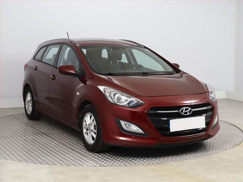 Hyundai i30 - hlavní fotka inzerátu