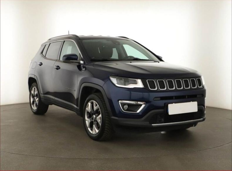 Jeep Compass - hlavní foto