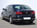 Volkswagen Passat - fotka číslo 3