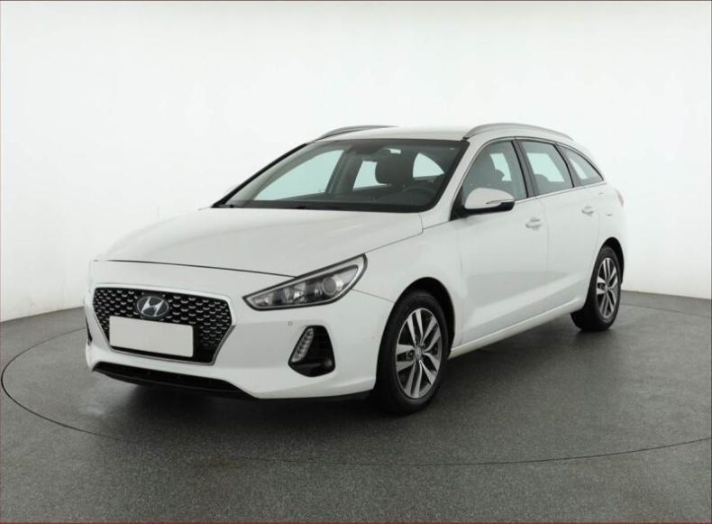 Hyundai i30 - hlavní fotka