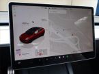 Tesla Model 3 - fotka číslo 15