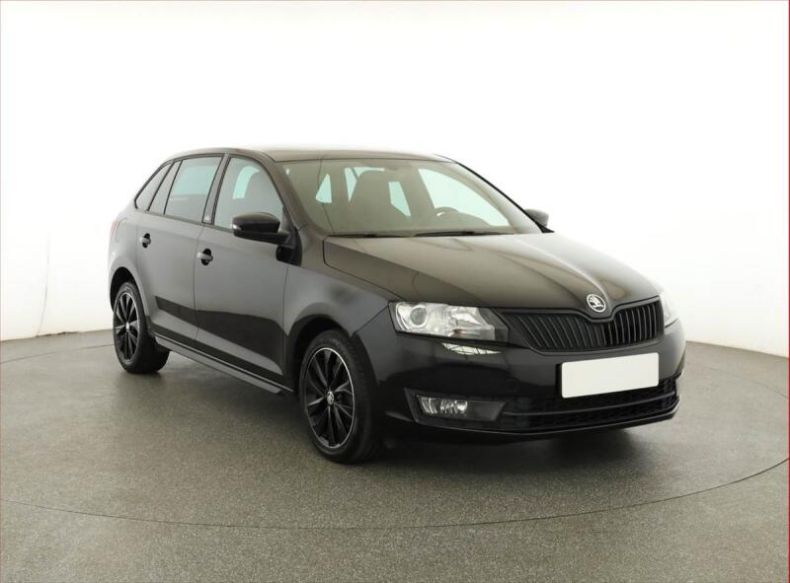 Škoda Rapid - hlavní foto