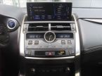 Lexus NX 300h - fotka číslo 11