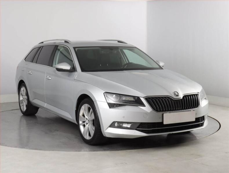 Škoda Superb - hlavní fotka inzerátu