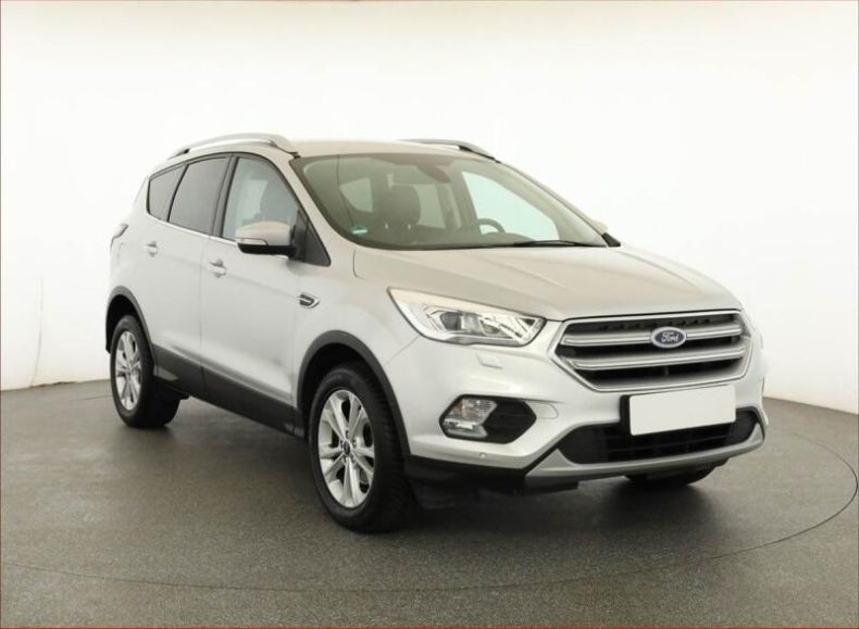 Ford Kuga - hlavní foto