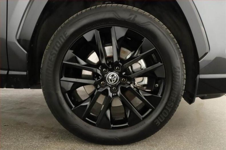 Toyota RAV 4 - hlavní fotka