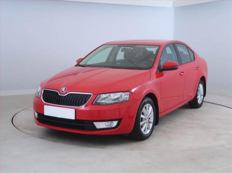 Škoda Octavia - hlavní fotka