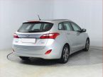 Hyundai i30 - fotka číslo 4