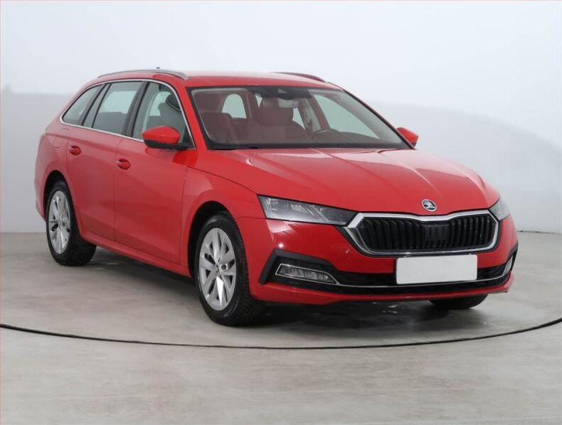 Škoda Octavia - hlavní fotka