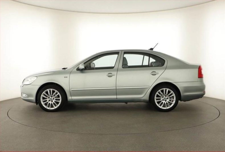 Škoda Octavia - hlavní fotka