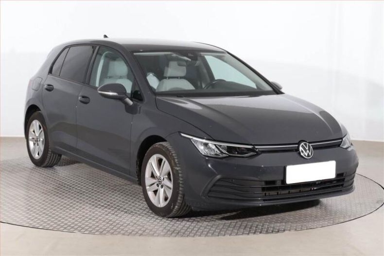 Volkswagen Golf - hlavní foto
