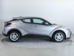 Toyota C-HR - fotka číslo 5