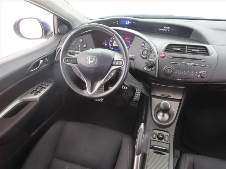 Honda Civic - hlavní fotka