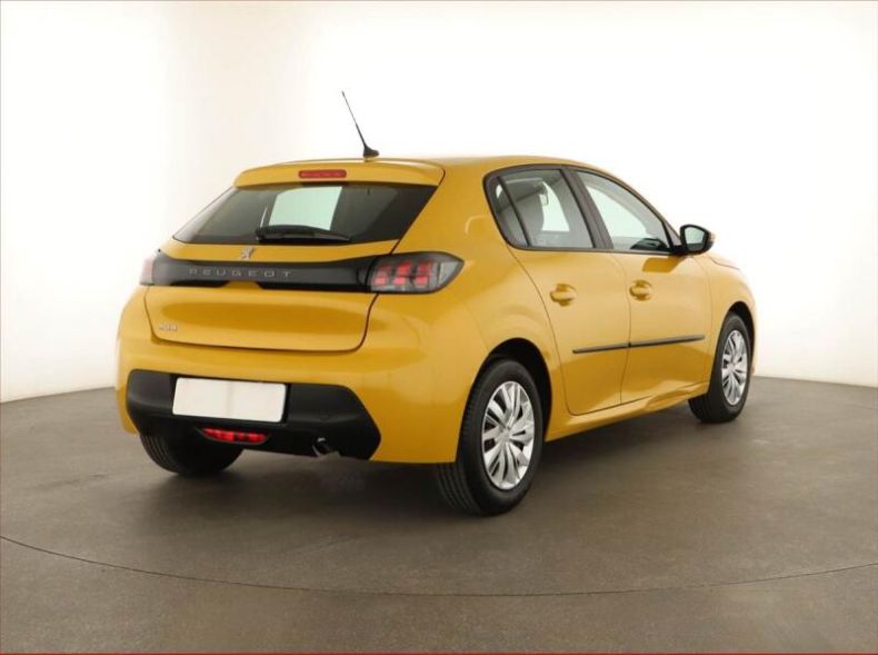 Peugeot 208 - hlavní fotka