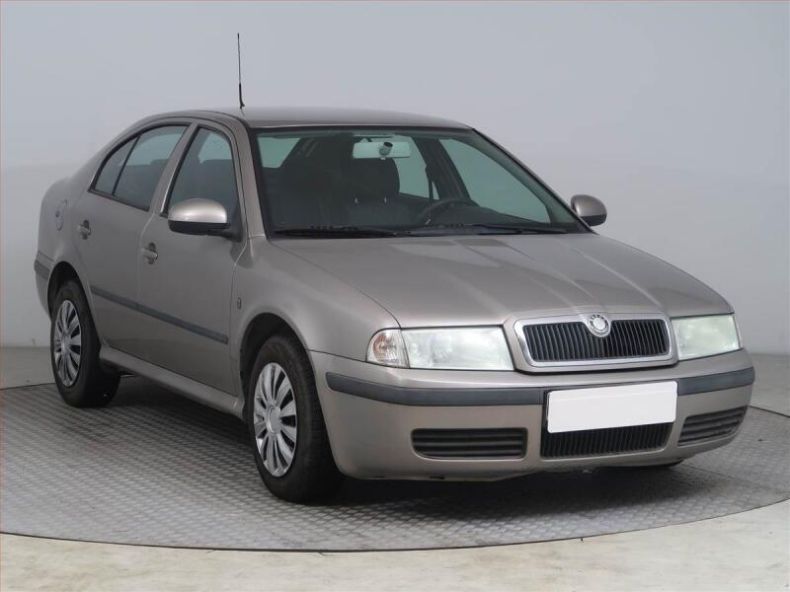Škoda Octavia - hlavní foto