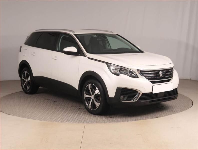 Peugeot 5008 - hlavní foto