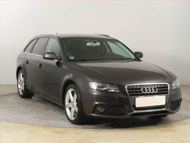 Audi A4 - hlavní fotka inzerátu