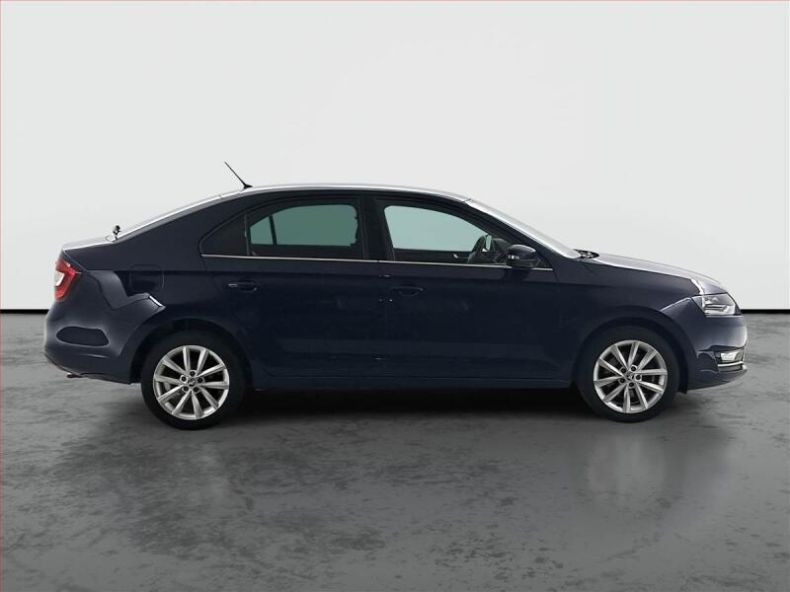 Škoda Rapid - hlavní fotka